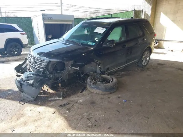 1FM5K8D81GGA05767 2016 FORD EXPLORER - Image 2