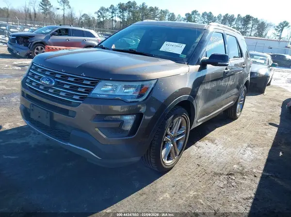 1FM5K8D81GGA23427 2016 FORD EXPLORER - Image 2