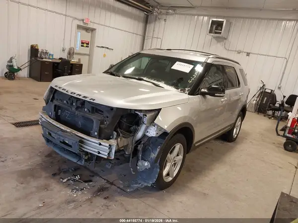 1FM5K8D81GGA30412 2016 FORD EXPLORER - Image 2