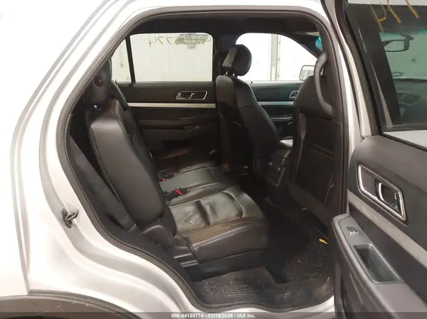 1FM5K8D81GGA30412 2016 FORD EXPLORER - Image 8