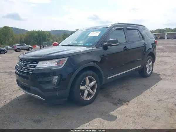 1FM5K8D81GGA31494 2016 FORD EXPLORER - Image 2