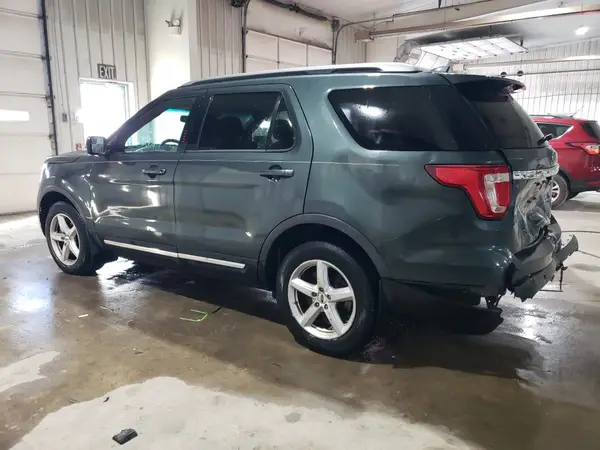 1FM5K8D81GGB08624 2016 FORD EXPLORER - Image 2