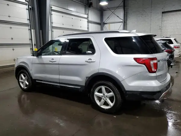 1FM5K8D81GGB30638 2016 FORD EXPLORER - Image 2