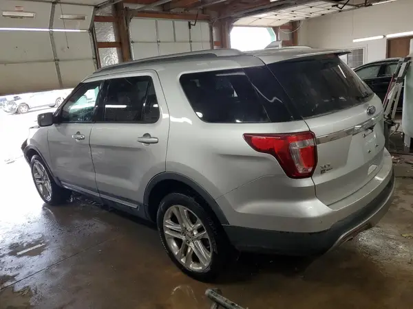 1FM5K8D81GGB59931 2016 FORD EXPLORER - Image 2