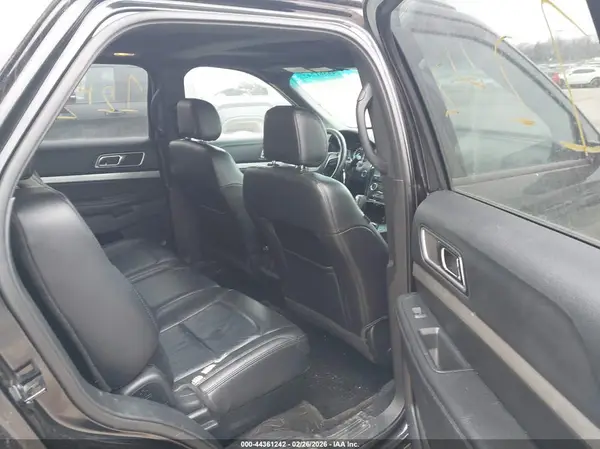 1FM5K8D81GGB70735 2016 FORD EXPLORER - Image 8