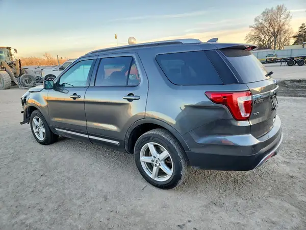 1FM5K8D81GGB72291 2016 FORD EXPLORER - Image 2