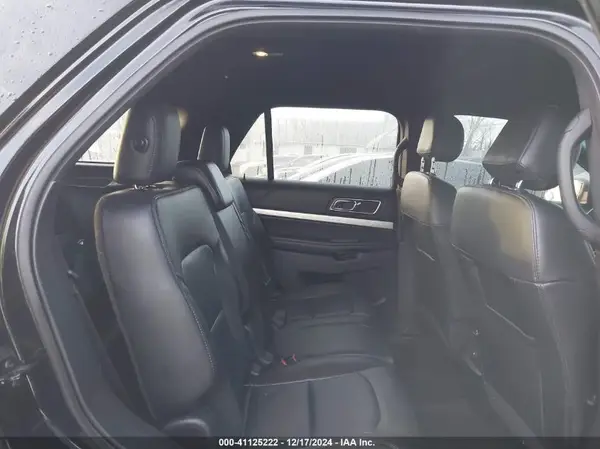 1FM5K8D81GGB77605 2016 FORD EXPLORER - Image 8