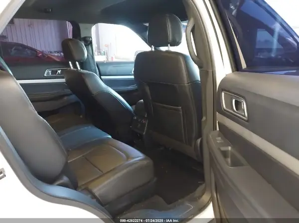 1FM5K8D81GGC03118 2016 FORD EXPLORER - Image 8