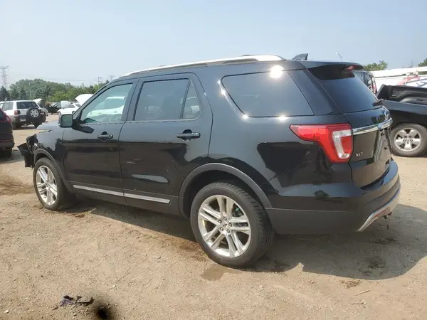 1FM5K8D81GGD11156 2016 FORD EXPLORER - Image 2