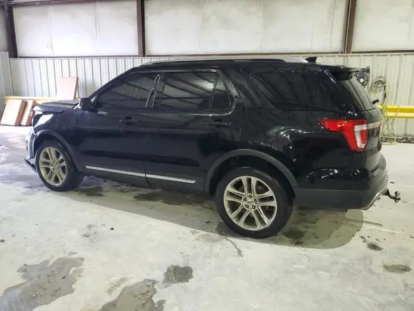 1FM5K8D81GGD12310 2016 FORD EXPLORER - Image 2