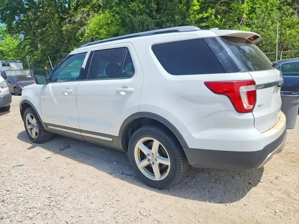 1FM5K8D81GGD19824 2016 FORD EXPLORER - Image 2