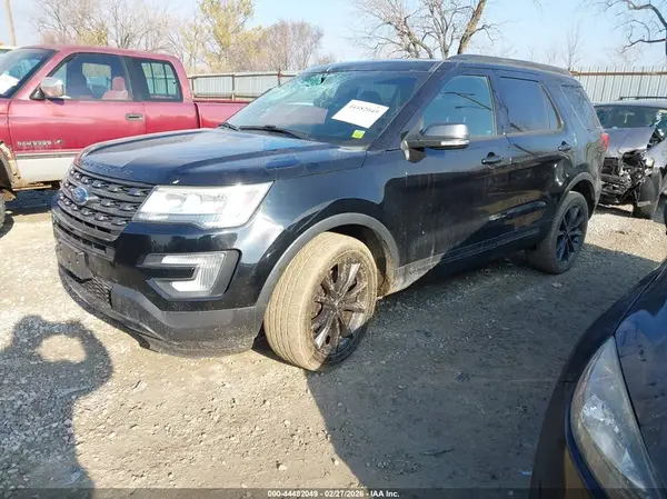 1FM5K8D81HGA06760 2017 FORD EXPLORER - Image 2