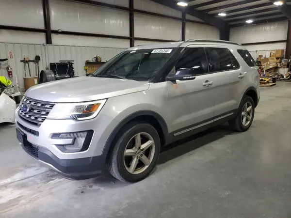 1FM5K8D81HGA21873 2017 FORD EXPLORER - Image 1