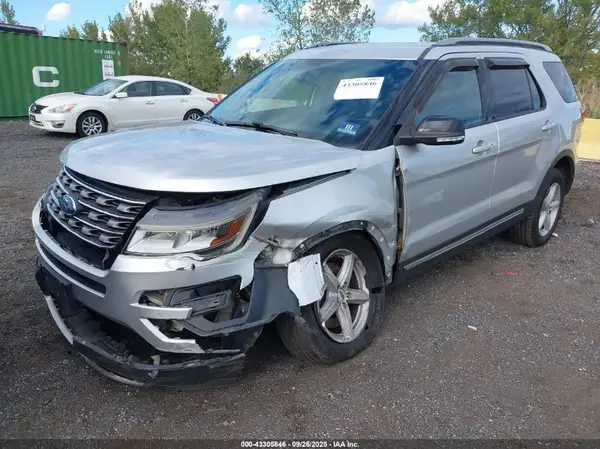 1FM5K8D81HGA40133 2017 FORD EXPLORER - Image 2