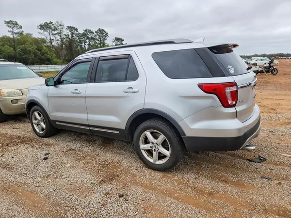 1FM5K8D81HGA43856 2017 FORD EXPLORER - Image 2