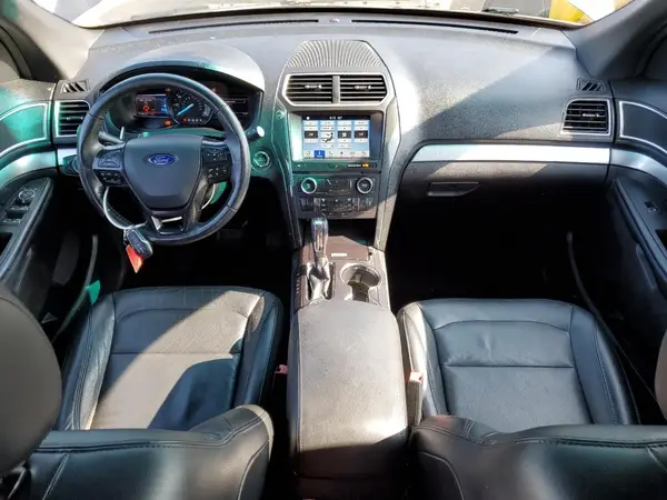 1FM5K8D81HGA72807 2017 FORD EXPLORER - Image 8