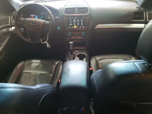 1FM5K8D81HGA72810 2017 FORD EXPLORER - Image 8