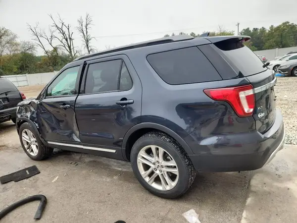 1FM5K8D81HGA74525 2017 FORD EXPLORER - Image 2
