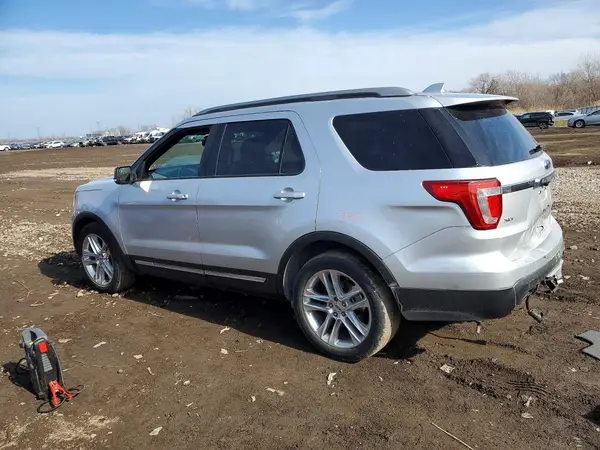 1FM5K8D81HGA85296 2017 FORD EXPLORER - Image 2