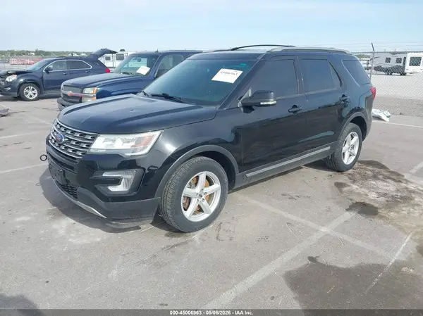 1FM5K8D81HGA96623 2017 FORD EXPLORER - Image 2