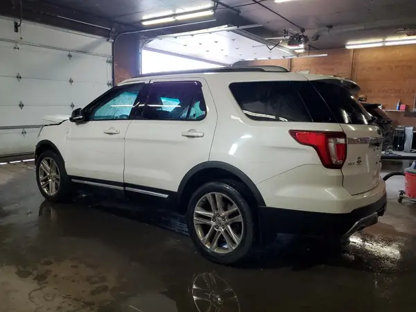 1FM5K8D81HGB29264 2017 FORD EXPLORER - Image 2