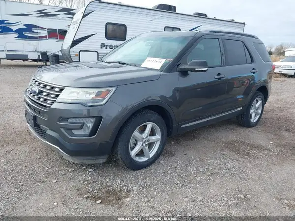 1FM5K8D81HGB32987 2017 FORD EXPLORER - Image 2