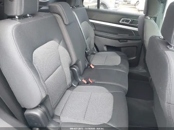 1FM5K8D81HGB32987 2017 FORD EXPLORER - Image 8