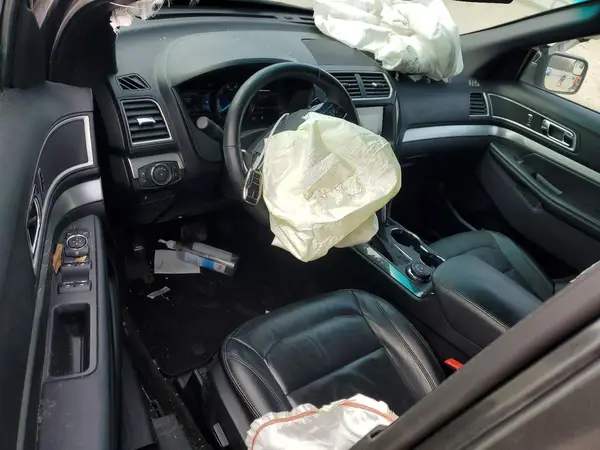 1FM5K8D81HGB46890 2017 FORD EXPLORER - Image 8