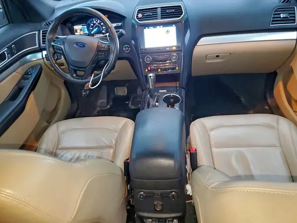 1FM5K8D81HGB56142 2017 FORD EXPLORER - Image 8