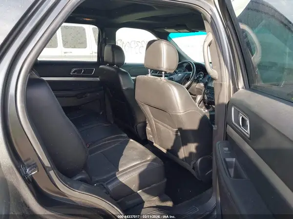 1FM5K8D81HGB60871 2017 FORD EXPLORER - Image 8