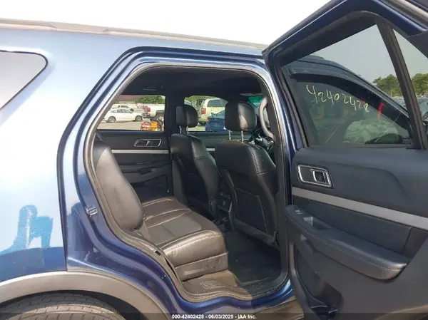 1FM5K8D81HGB61325 2017 FORD EXPLORER - Image 8