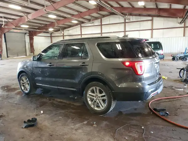 1FM5K8D81HGC04464 2017 FORD EXPLORER - Image 2