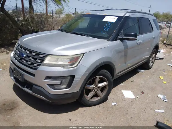 1FM5K8D81HGC05517 2017 FORD EXPLORER - Image 2