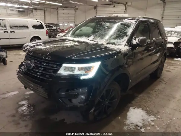 1FM5K8D81HGC16839 2017 FORD EXPLORER - Image 2