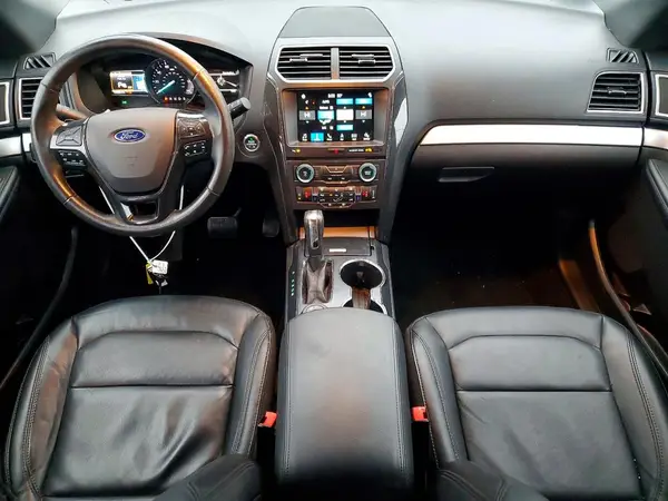 1FM5K8D81HGC28117 2017 FORD EXPLORER - Image 8