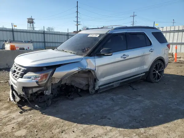 1FM5K8D81HGC44558 2017 FORD EXPLORER - Image 1