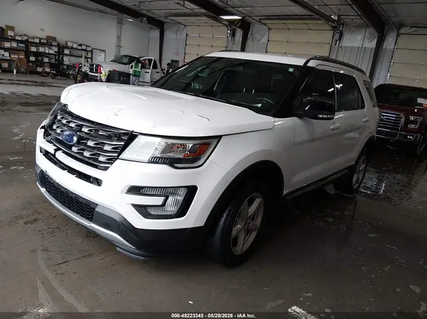 1FM5K8D81HGC47265 2017 FORD EXPLORER - Image 2