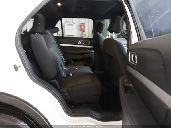 1FM5K8D81HGC47265 2017 FORD EXPLORER - Image 8