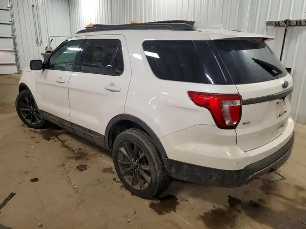 1FM5K8D81HGC50473 2017 FORD EXPLORER - Image 2