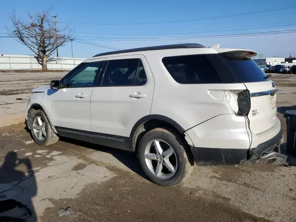 1FM5K8D81HGC53017 2017 FORD EXPLORER - Image 2