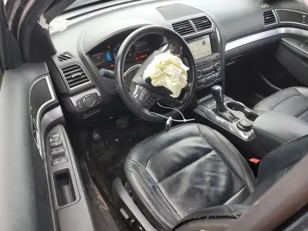1FM5K8D81HGC65300 2017 FORD EXPLORER - Image 8