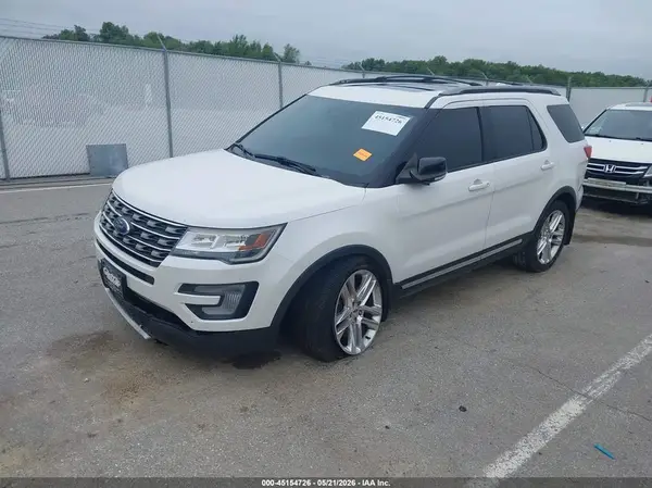 1FM5K8D81HGC65586 2017 FORD EXPLORER - Image 2