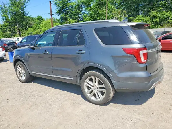 1FM5K8D81HGC74269 2017 FORD EXPLORER - Image 2