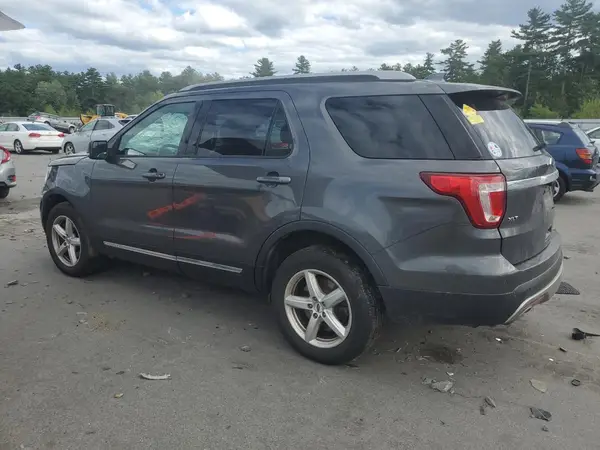 1FM5K8D81HGC82310 2017 FORD EXPLORER - Image 2
