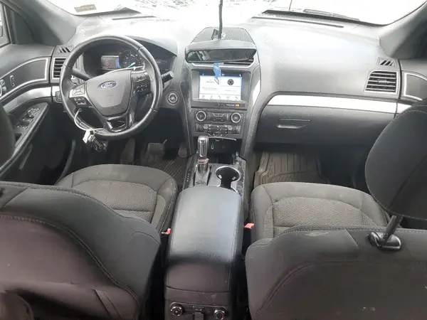 1FM5K8D81HGC82310 2017 FORD EXPLORER - Image 8