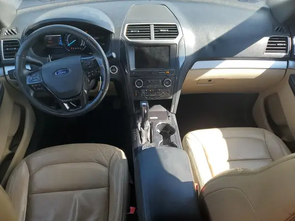1FM5K8D81HGC91315 2017 FORD EXPLORER - Image 8