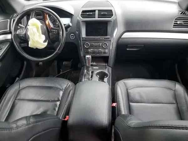 1FM5K8D81HGD00692 2017 FORD EXPLORER - Image 8