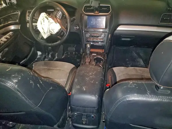 1FM5K8D81HGD01048 2017 FORD EXPLORER - Image 8