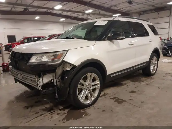 1FM5K8D81HGD01079 2017 FORD EXPLORER - Image 2