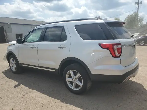 1FM5K8D81HGD01857 2017 FORD EXPLORER - Image 2